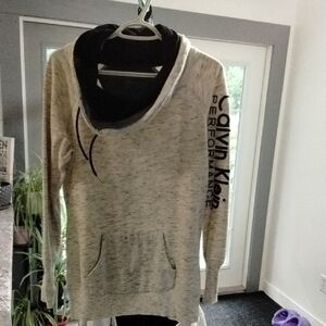 Calvin Klein Women's Cream and Black Cowl Neck Sweater